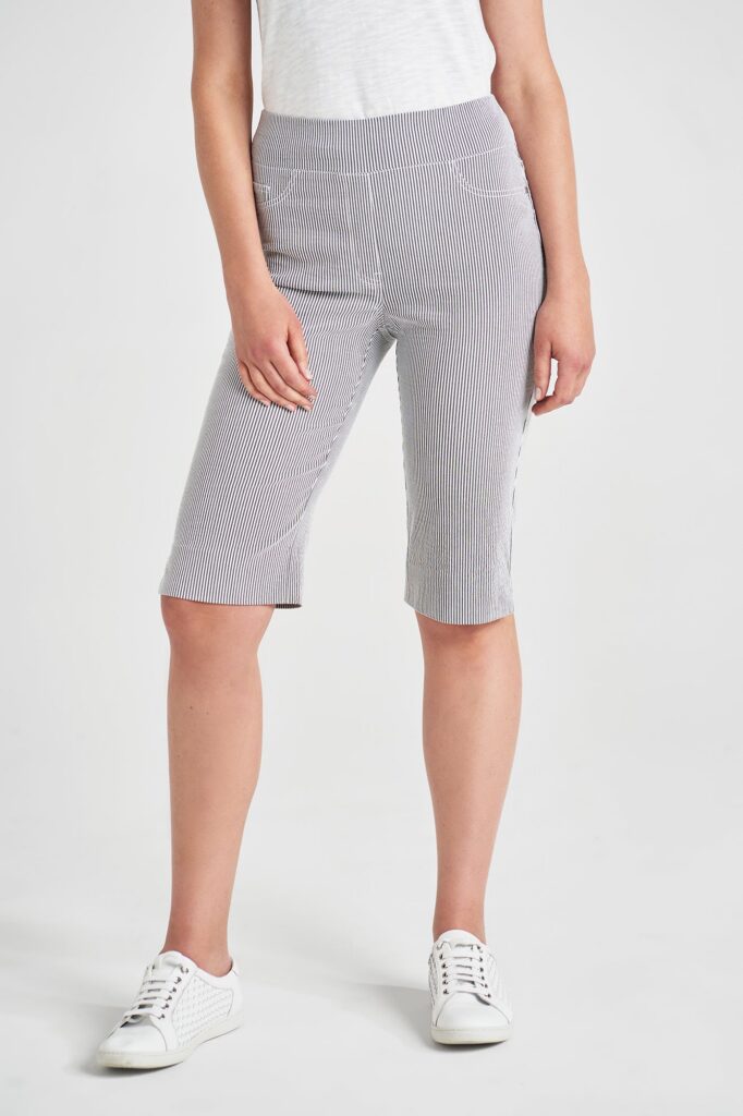Short Seersucker - Black Stripe